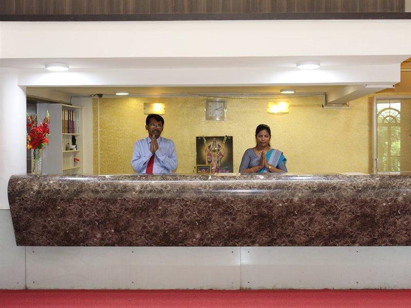 Hotel Pooja International Davangere Exterior foto
